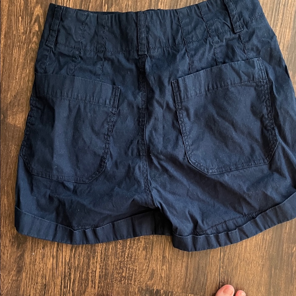 Anthropologie Dark Blue Women's Cargo Shorts SIZE 27 - Picture 4 of 4